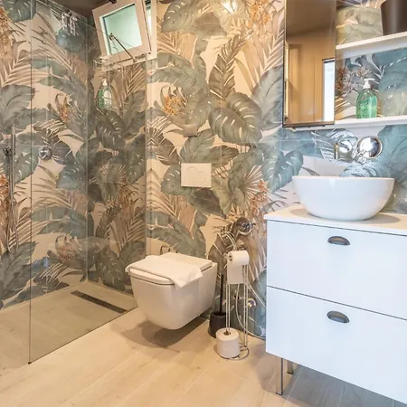 Iseolakerental - Casa Divina *